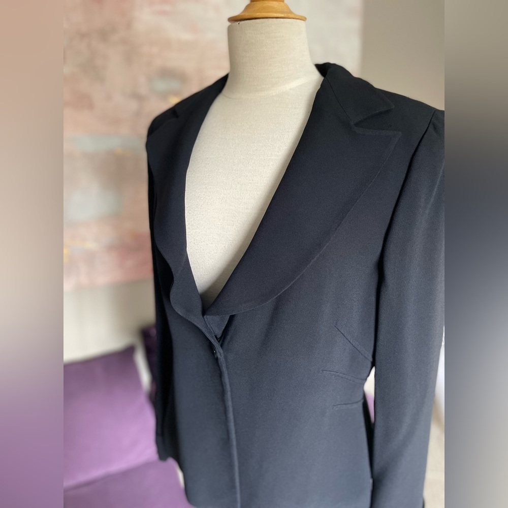 Armani Collezioni dark blue Tailored blazer with accent lapel size 14 💐 - Picture 4 of 16